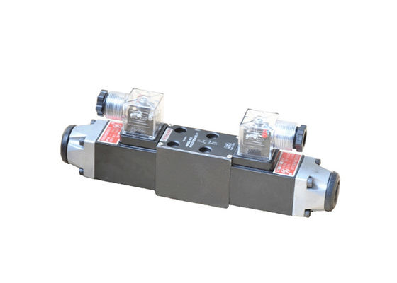 China Variable Hydraulic Control Valve , Mobile Cylinder Hydraulic Pilot Operated Directional Control Valve supplier